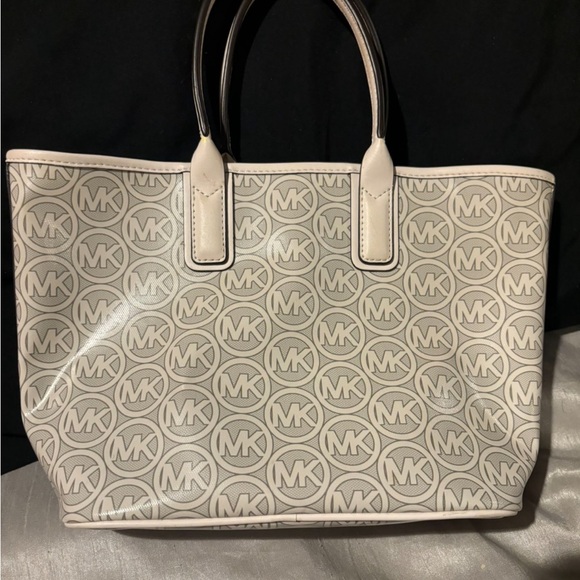 Michael kors - Picture 1 of 2